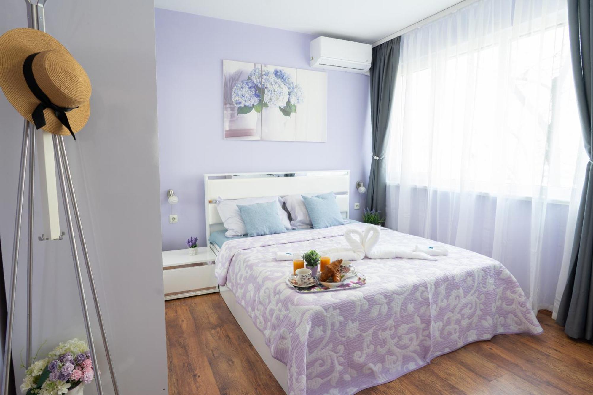 Luxury 2 Bedroom Apartment In Central Varna Esterno foto