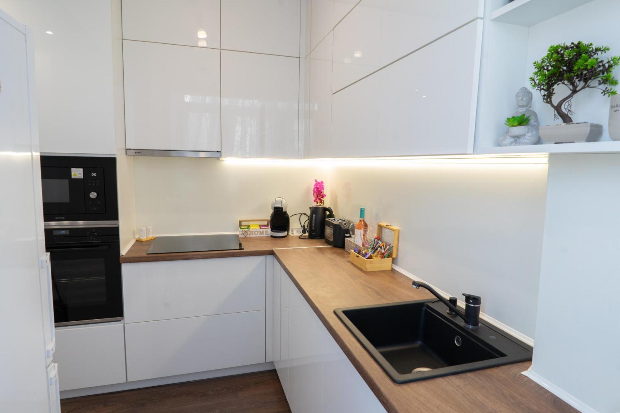 Luxury 2 Bedroom Apartment In Central Varna Esterno foto