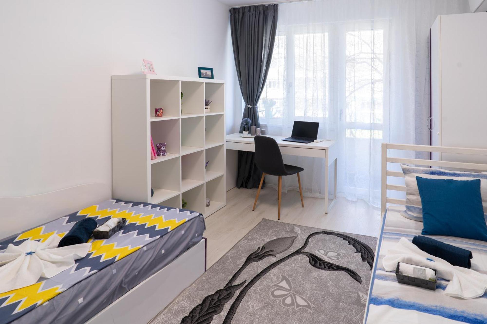 Luxury 2 Bedroom Apartment In Central Varna Esterno foto